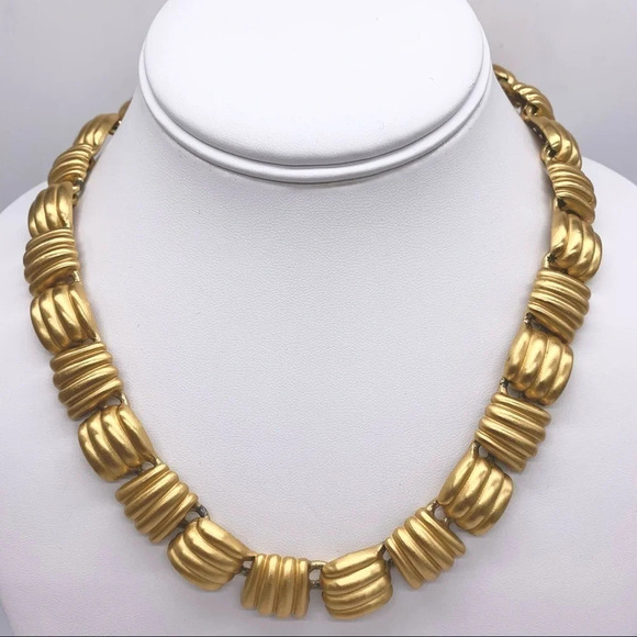 Anne Klein Vintage Brushed Gold Ribbed Square Link Necklace - Picture 1 of 6